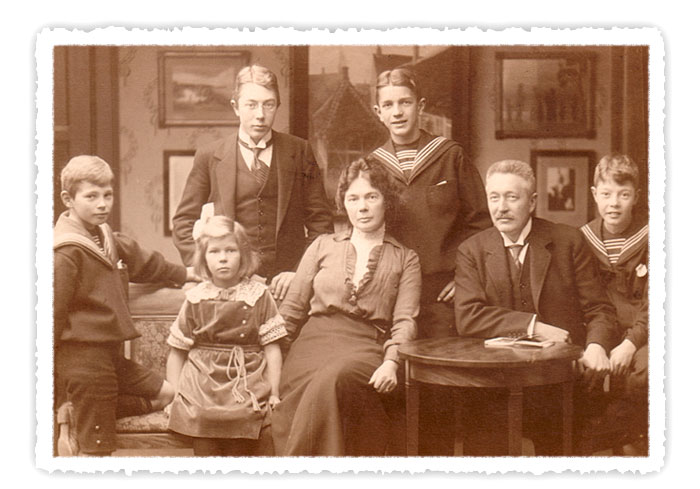 Margrethe Andersen with her family
